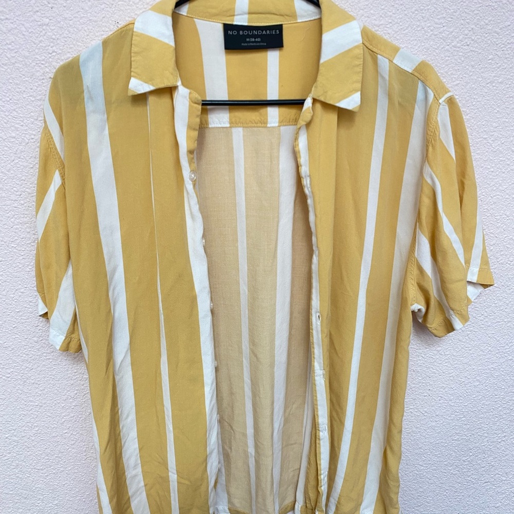 No Boundaries Men's Mustard and White Striped Shirt